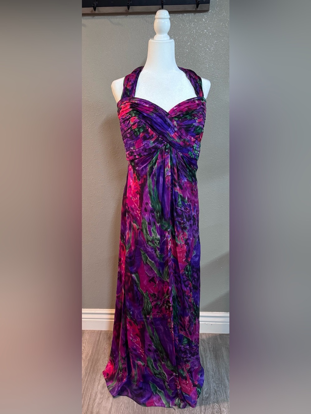 Tadashi Shoji Vintage 100% Silk Watercolor Halter Gown Size 14 Boho Archival